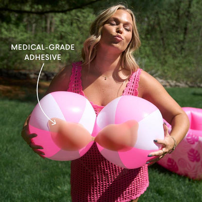 ViralVera cleavage bra