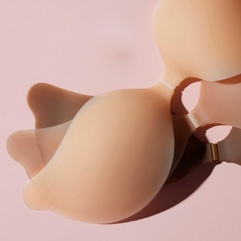 ViralVera cleavage bra